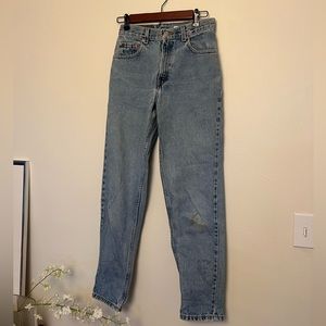 Vintage Women’s Levi’s 550s